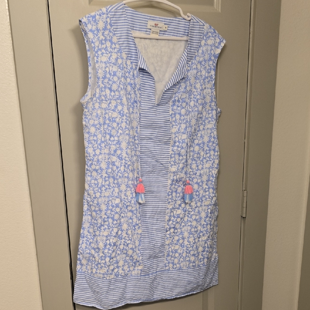 Vineyard Vines Blue and White Striped Shirt